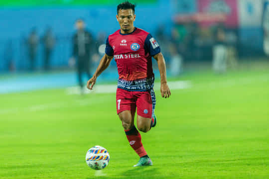 Seiminlen Doungel extends contract with Jamshedpur FC