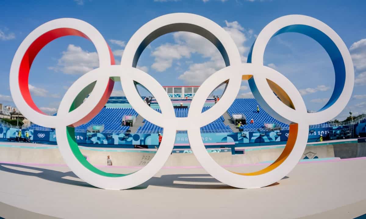 Total medals won by USA in each sport at Summer Olympics