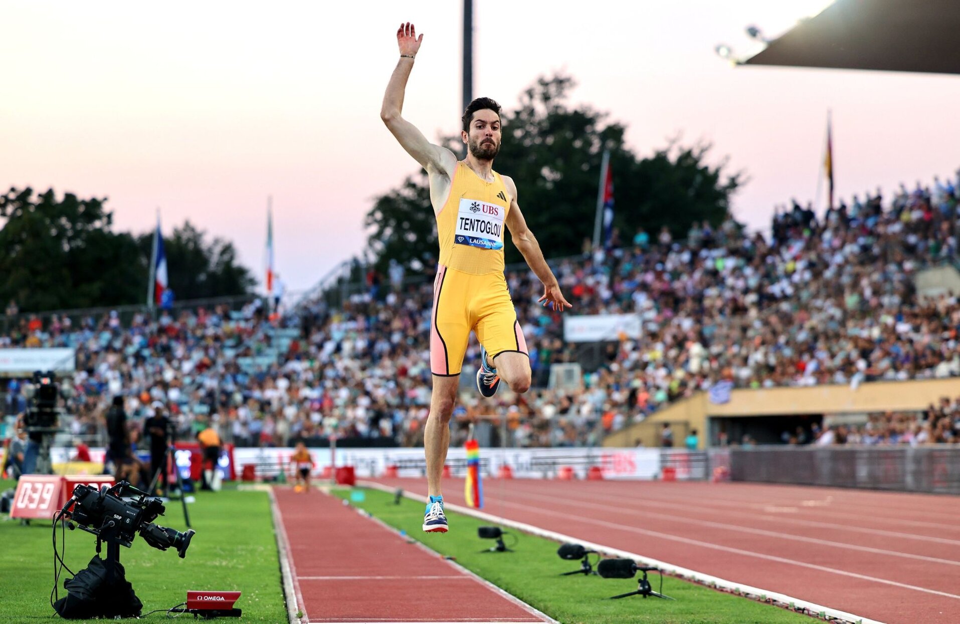 Lausanne Diamond League 2024 Miltiadis Tentoglou leaves it late to win