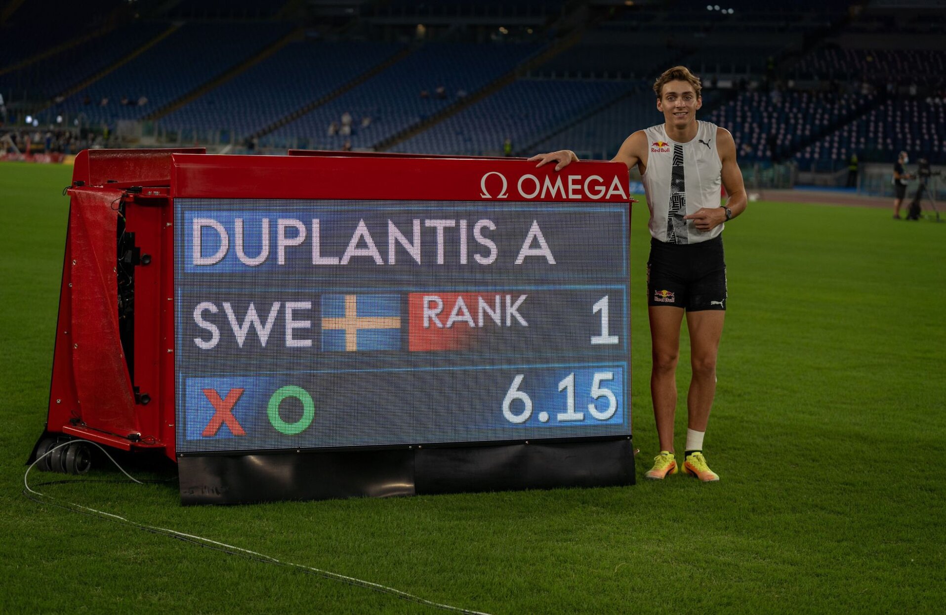 Lausanne Diamond League 2024 Mondo Duplantis shatters own meeting