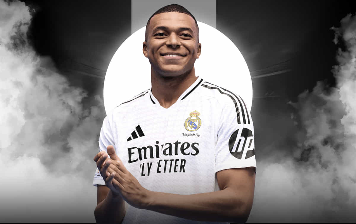 Did Kylian Mbappe agree to join Liverpool in 2022 before extending deal with PSG?