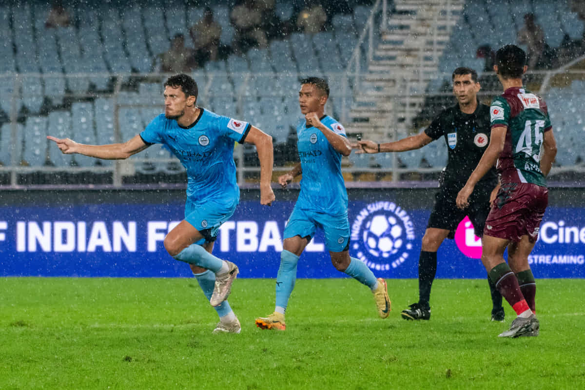 ISL 2024-25: Mumbai City hold Mohun Bagan after scintillating comeback