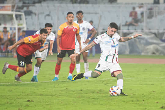 ISL 2024-25: Derby delight for Mohun Bagan as Maclaren and Petratos strikes sink East Bengal