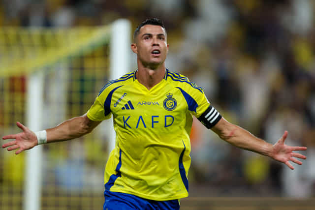 Cristiano Ronaldo former teammate reveals he rejected offers from Arsenal, Chelsea & PSG