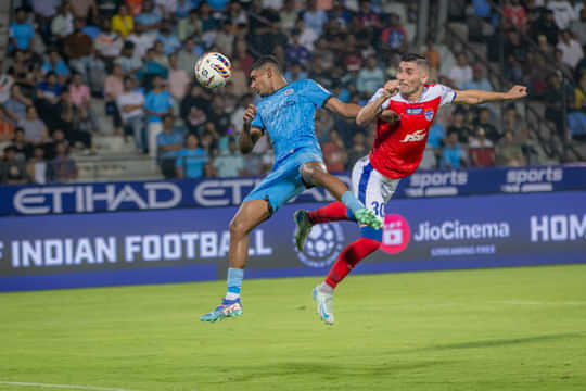 ISL 2024-25: Mumbai City FC share spoils with Bengaluru FC in goalless draw