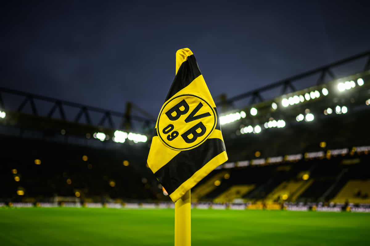 Borussia Dortmund plotting move for Jobe Bellingham: Reports