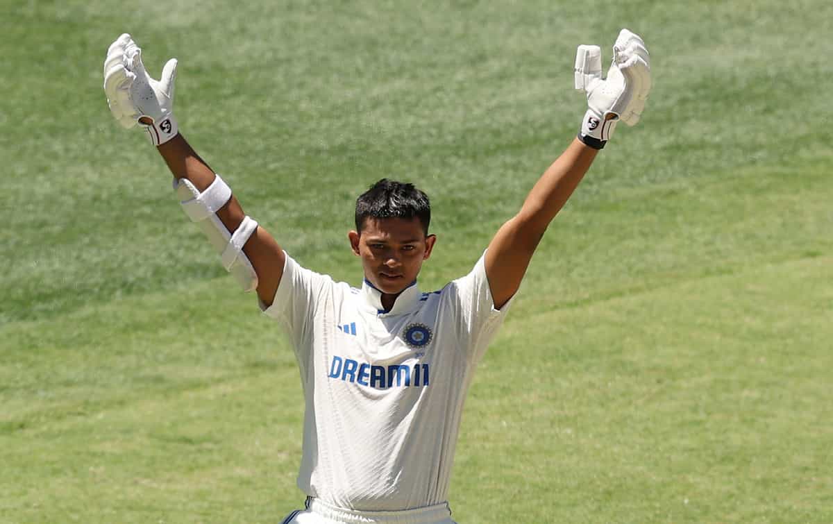 BGT 2024-25: "Greatness in the making" Fans hail Yashasvi Jaiswal as youngster slams century in Perth test