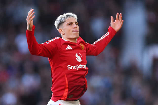 Everton vs Manchester United Prediction, lineups, betting tips & odds