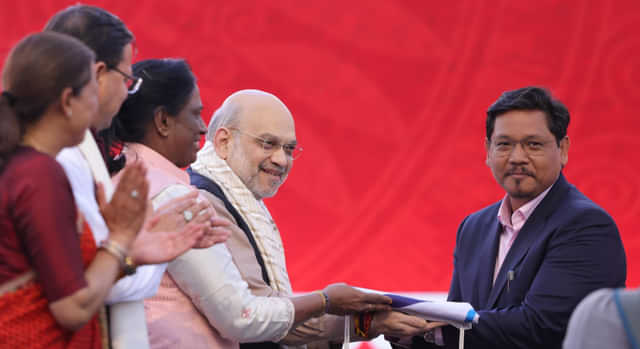 Amit Shah gives IOA flag to Meghalaya CM; mark 39th National Games handover