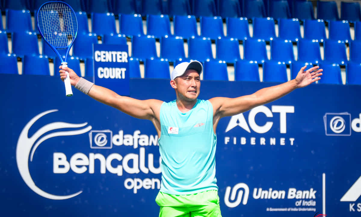 Bengaluru Open 2025: James McCabe, Shintaro Mochizuki advance to semifinals; Banthia-Somani pair knocked out
