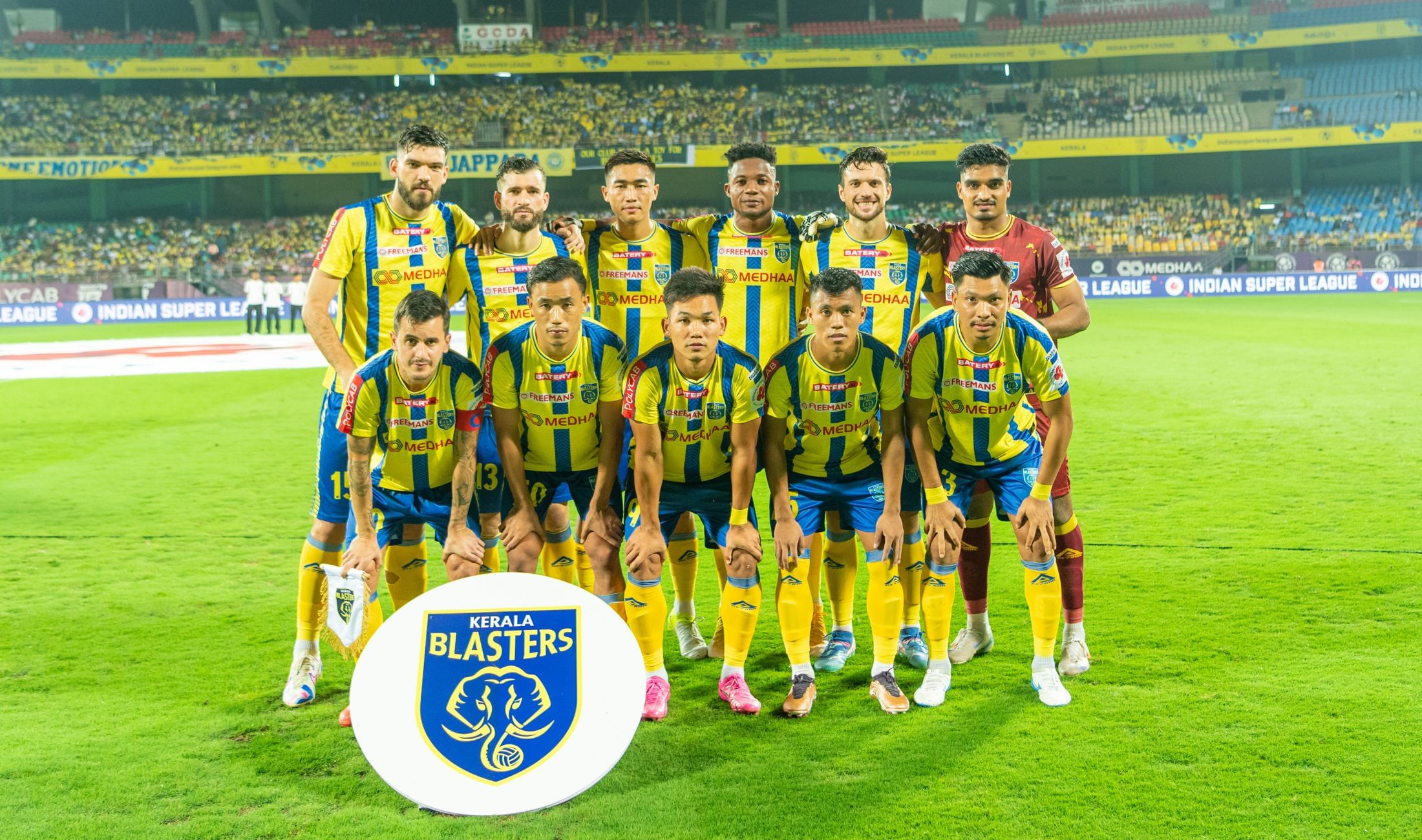How can Kerala Blasters qualify for ISL 2024-25 playoffs?