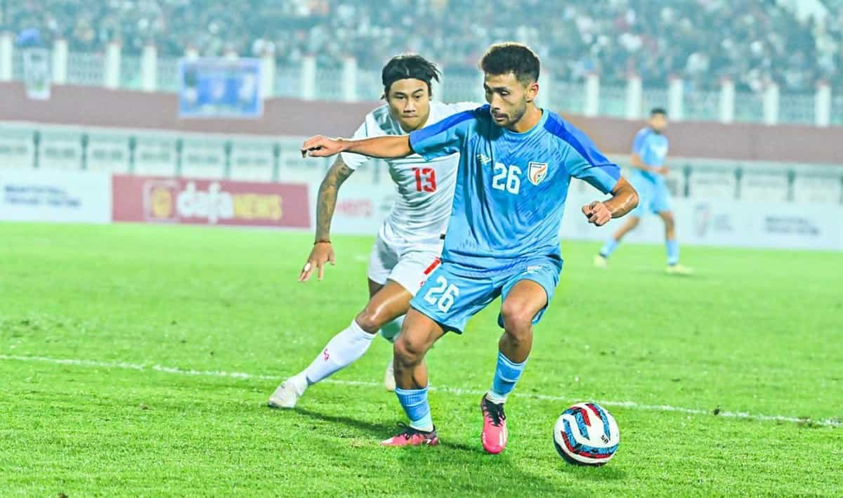 Can playing Naorem Mahesh Singh in midfield role be Manolo Marquez's special weapon for India?