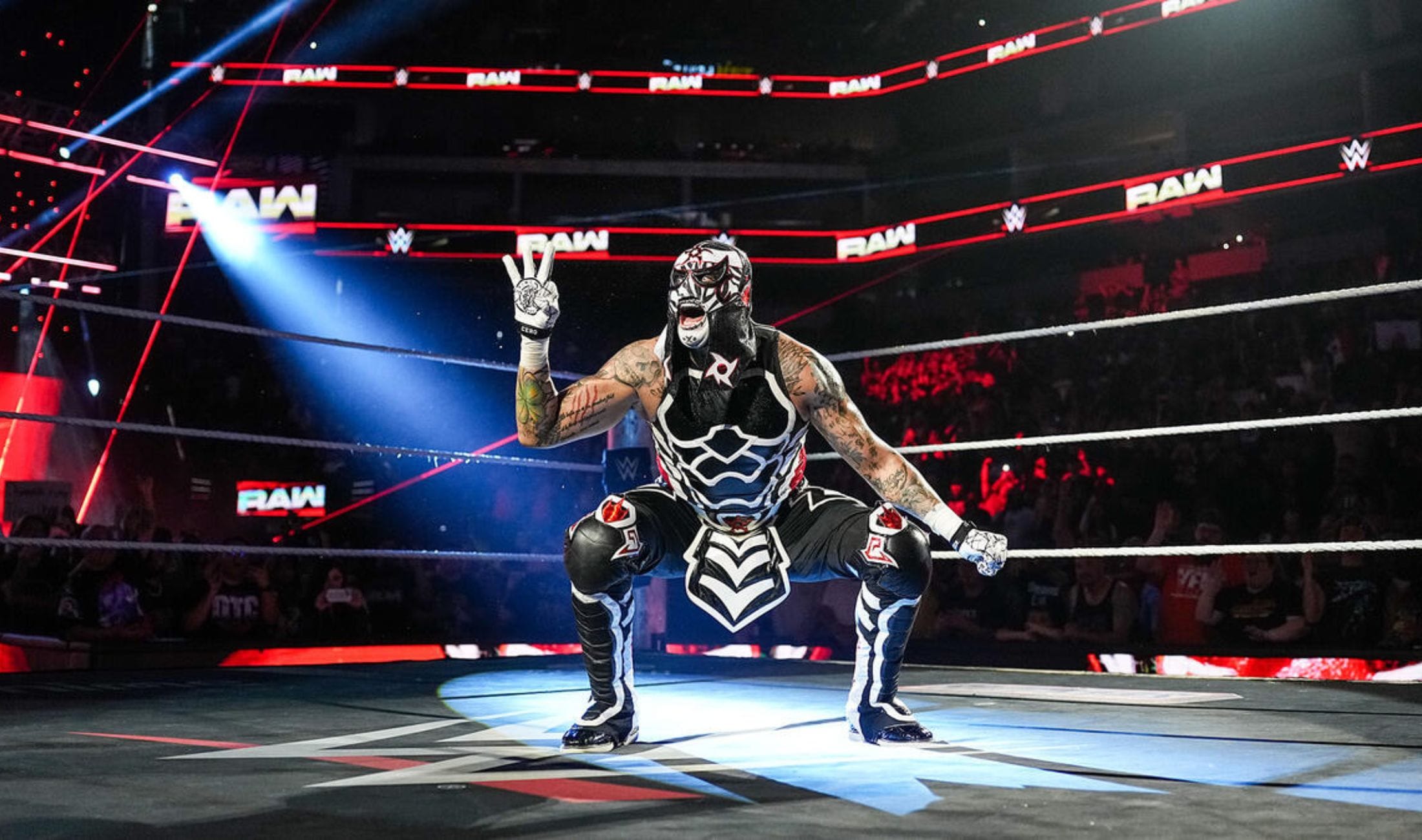 Penta WWE RAW