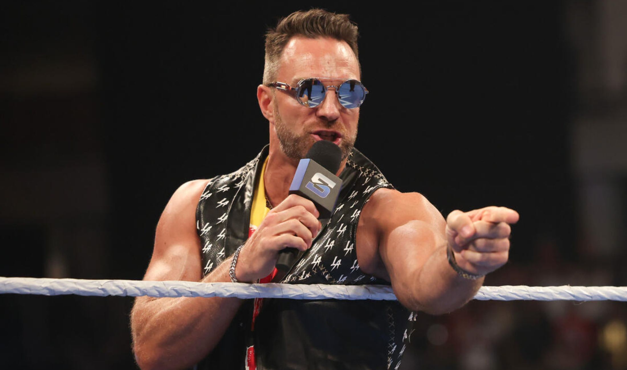 Top four potential endings for WWE SmackDown tonight (May 2, 2025)