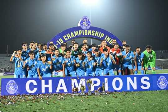 India beat Bangladesh in penalties to defend SAFF U19 Championship