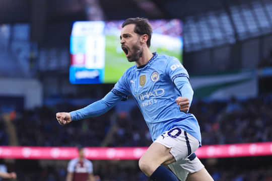 Pep Guardiola names Bernardo Silva new Manchester City captain in final year of contract