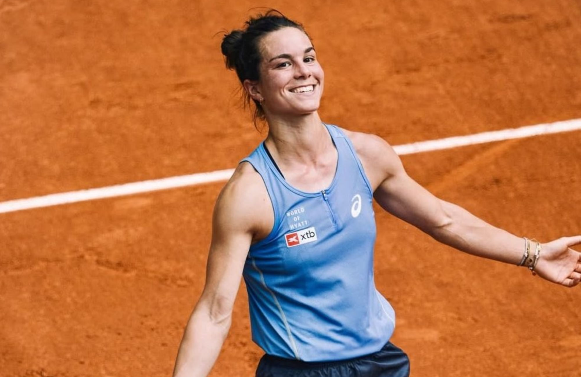 Wild card Lois Boisson makes history in French Open main draw debut