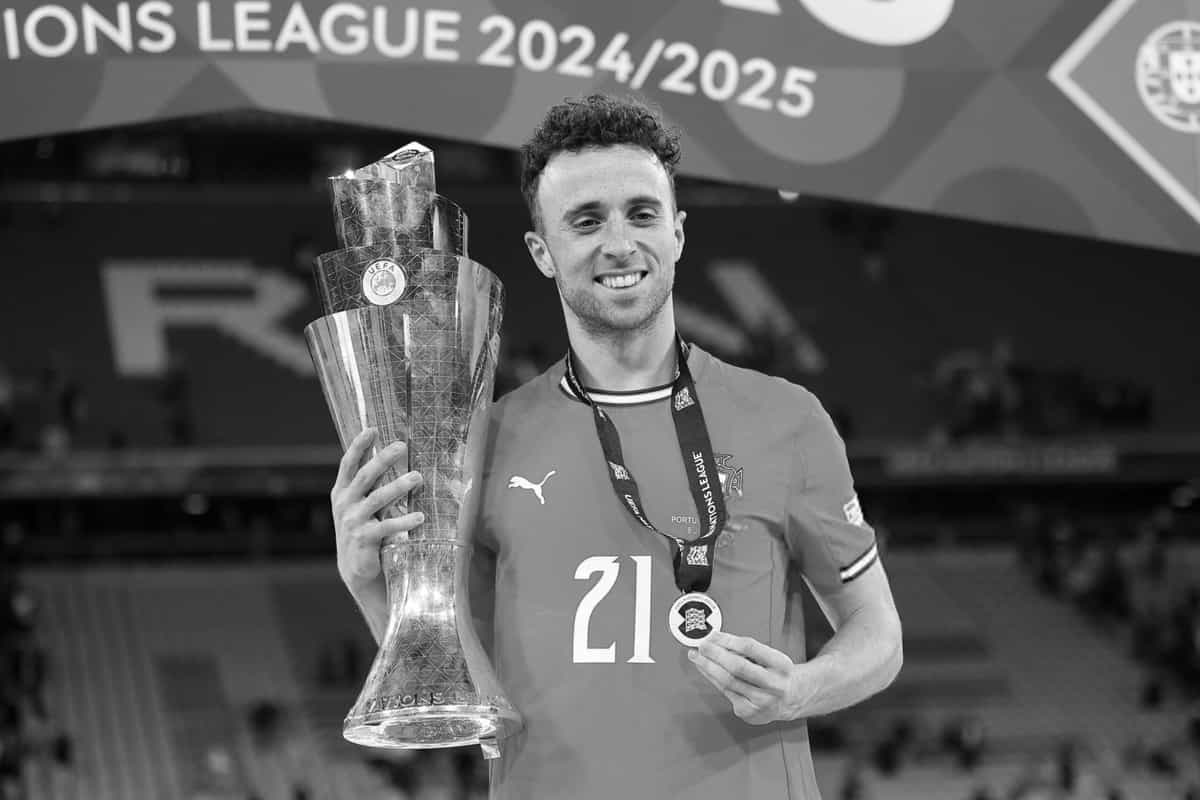 Cristiano Ronaldo pays tribute to Diogo Jota & his brother Andre in emotional message