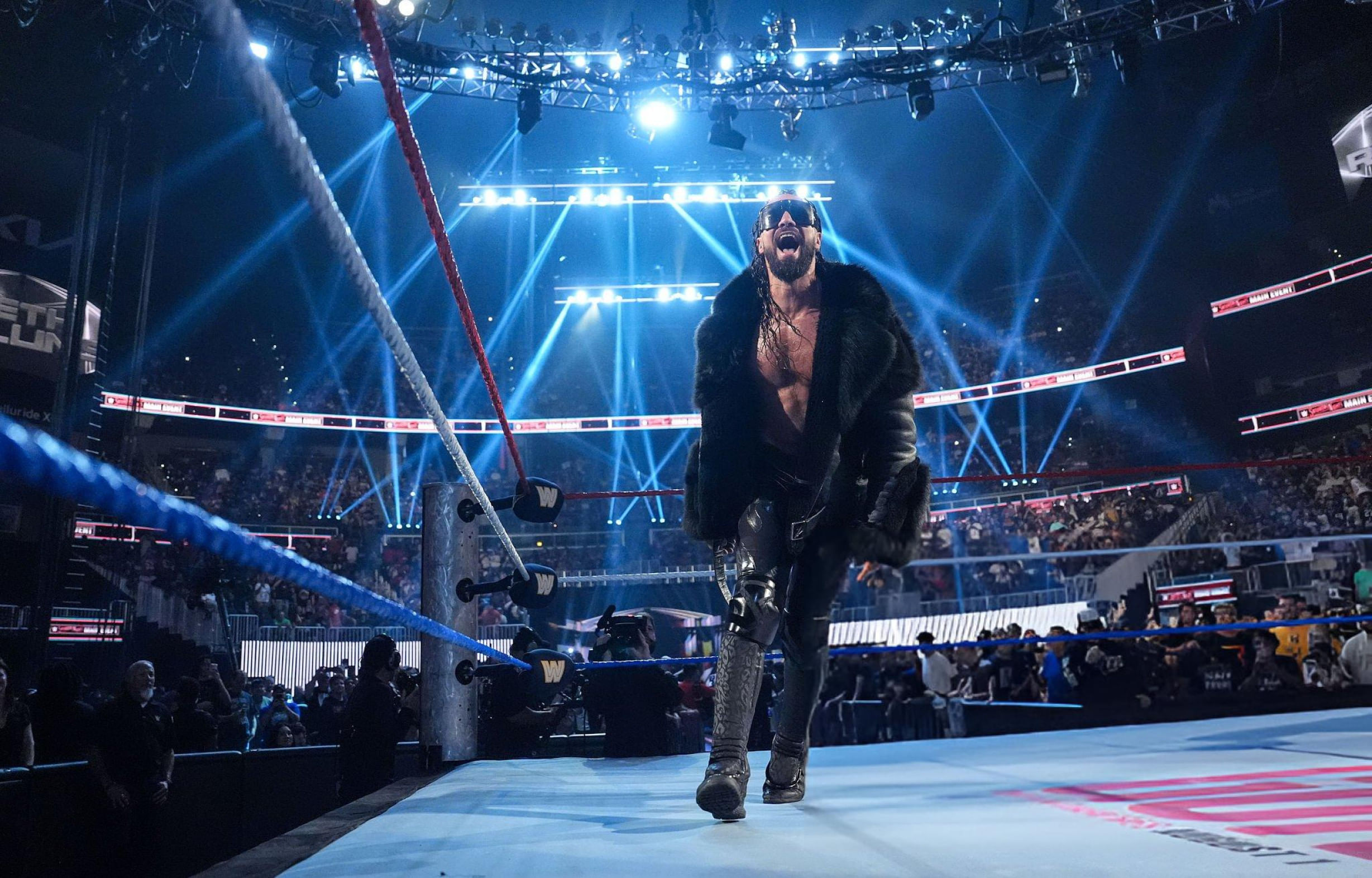 Seth Rollins WWE Saturday Night's Main Event