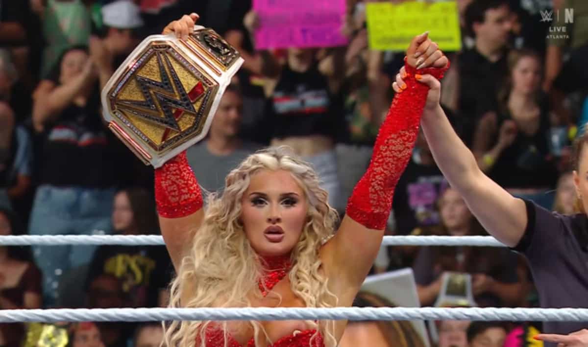 Tiffany Stratton retains WWE Women's Championship Evolution