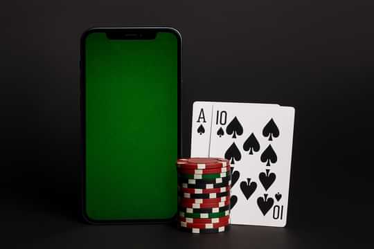 The rise of mobile gambling: An overview