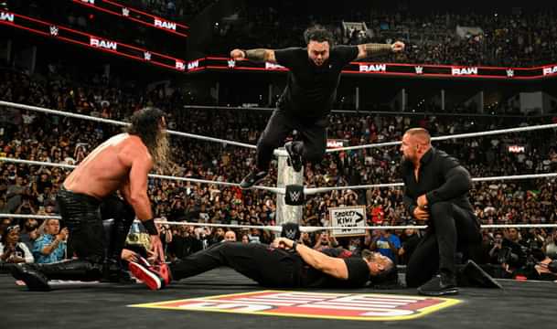Bronson Reed Roman Reigns WWE RAW (1) Crown Jewel