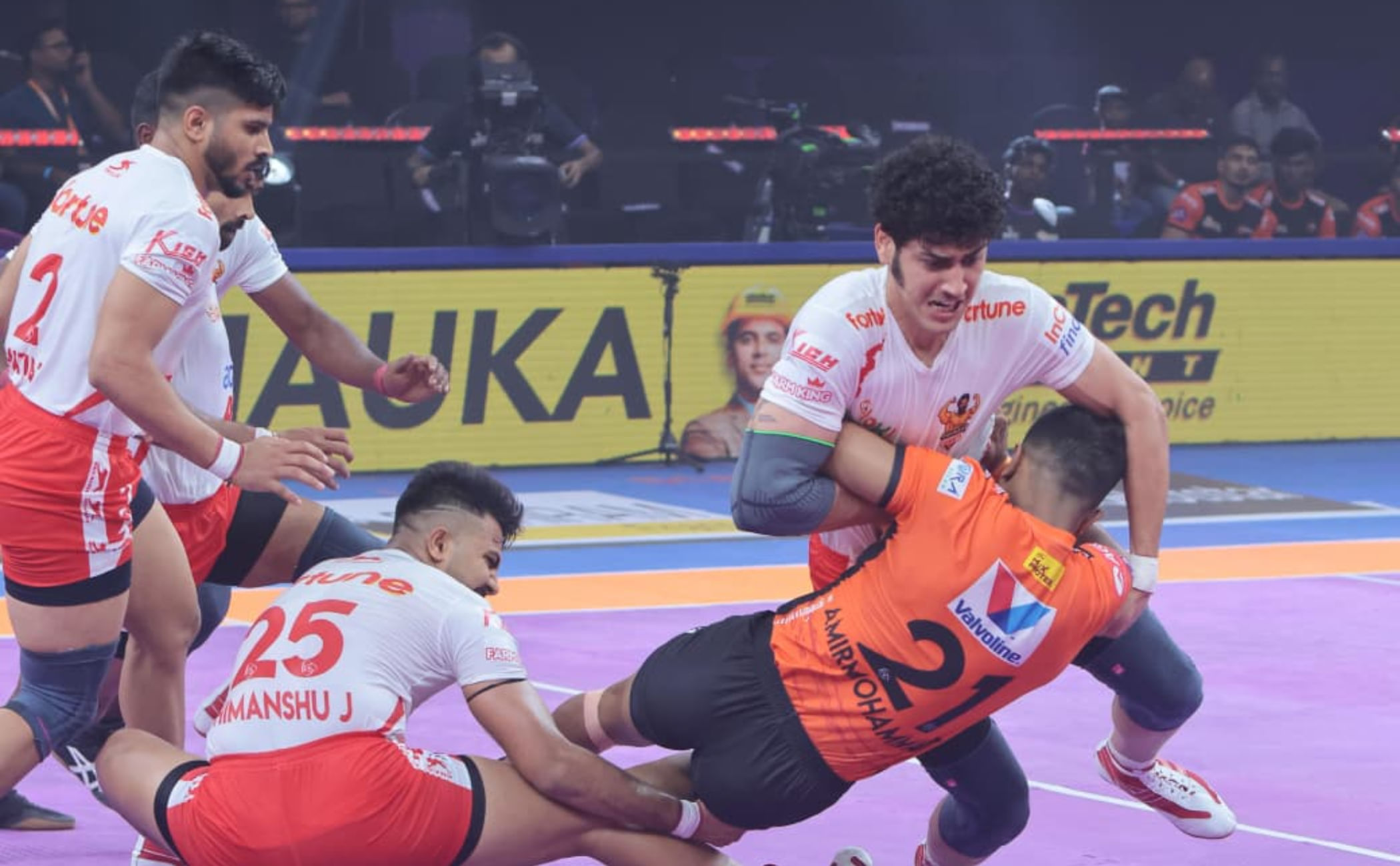 PKL 12: Top five best moments from Day 2 matches