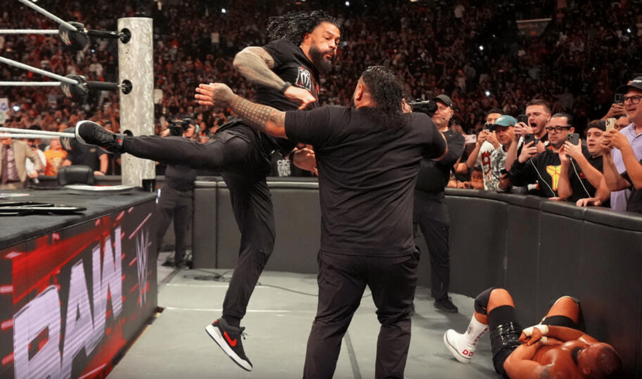 WWE RAW August 18 Results - Roman Reigns & Bronson Reed