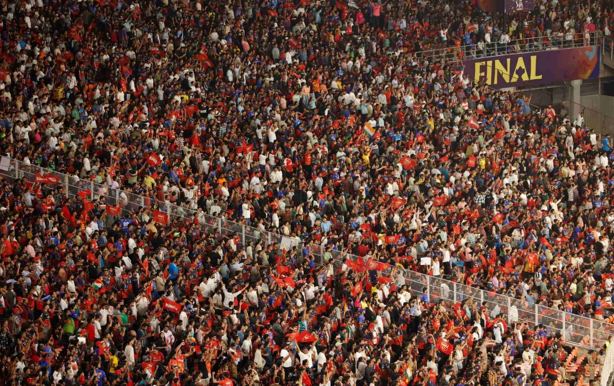 IPL crowd