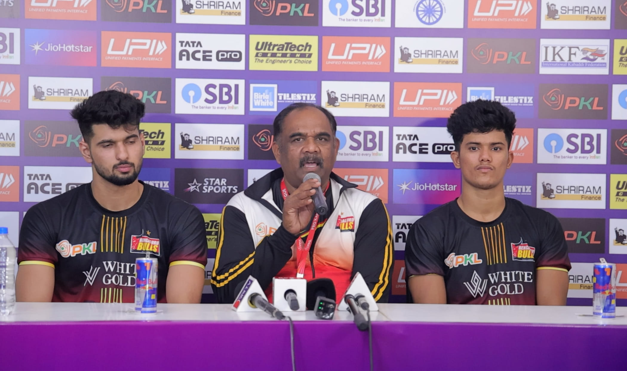 PKL 12: बेंगलुरु बुल्स के कोच ने आशीष मलिक की चोट पर दिया बड़ा अपडेट, जयपुर के खिलाफ टीम के प्लान का भी किया खुलासा