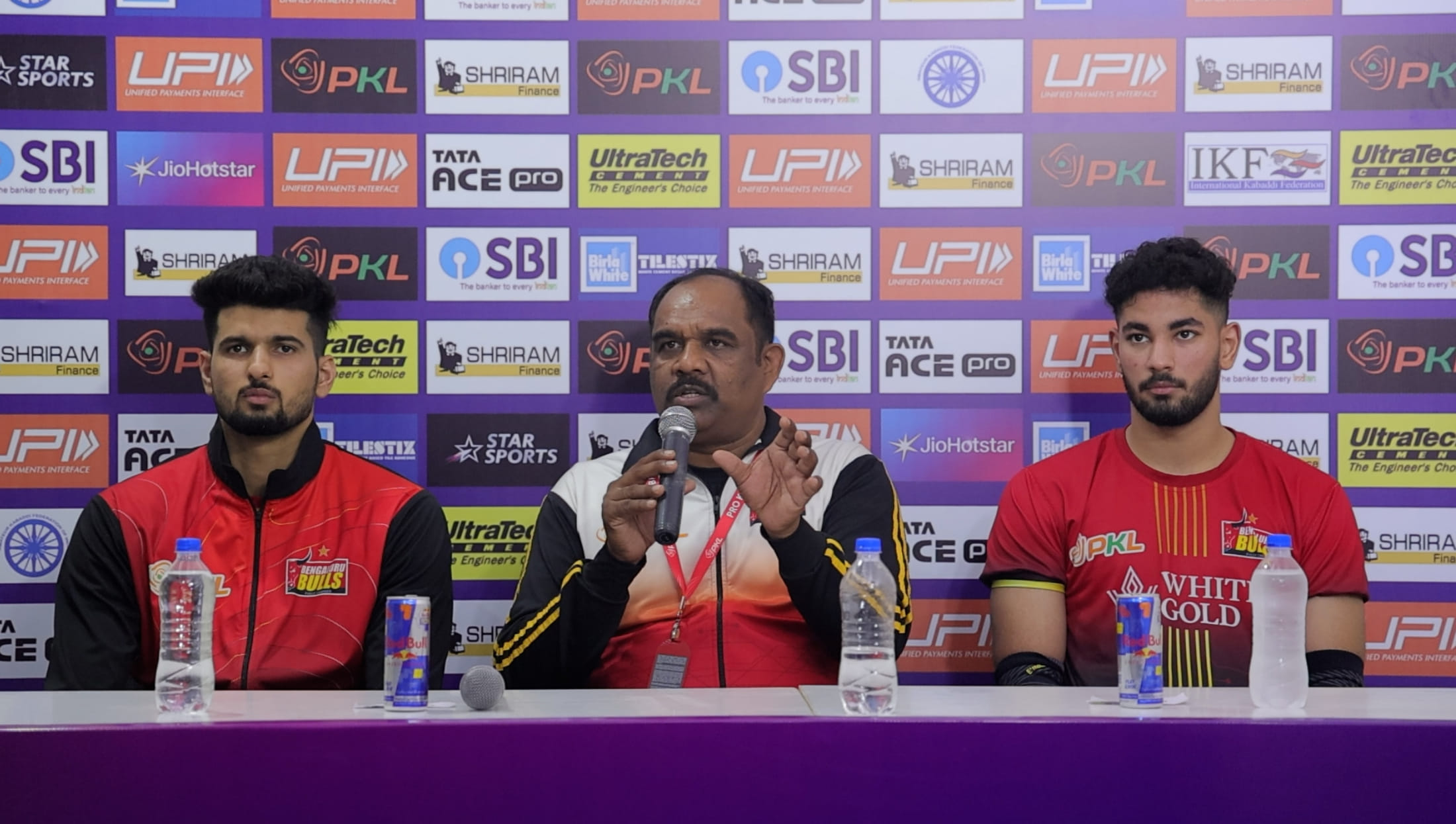 PKL 12: बेंगलुरु बुल्स ने आखिरी रेड में कैसे मारी बाजी? कोच बीसी रमेश ने किया बड़ा खुलासा