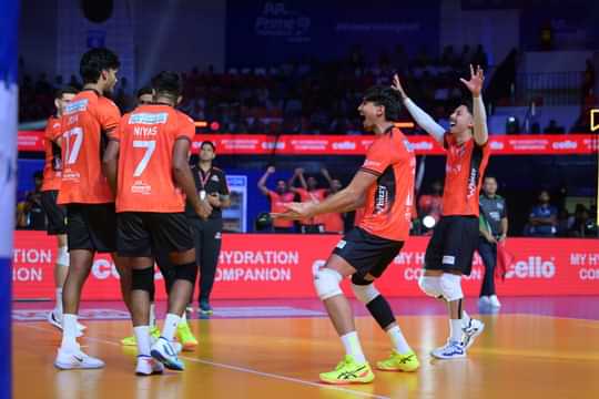 Prime Volleyball League 2025: Hosts Hyderabad Black Hawks stun title holders Calicut Heroes in tournament opener
