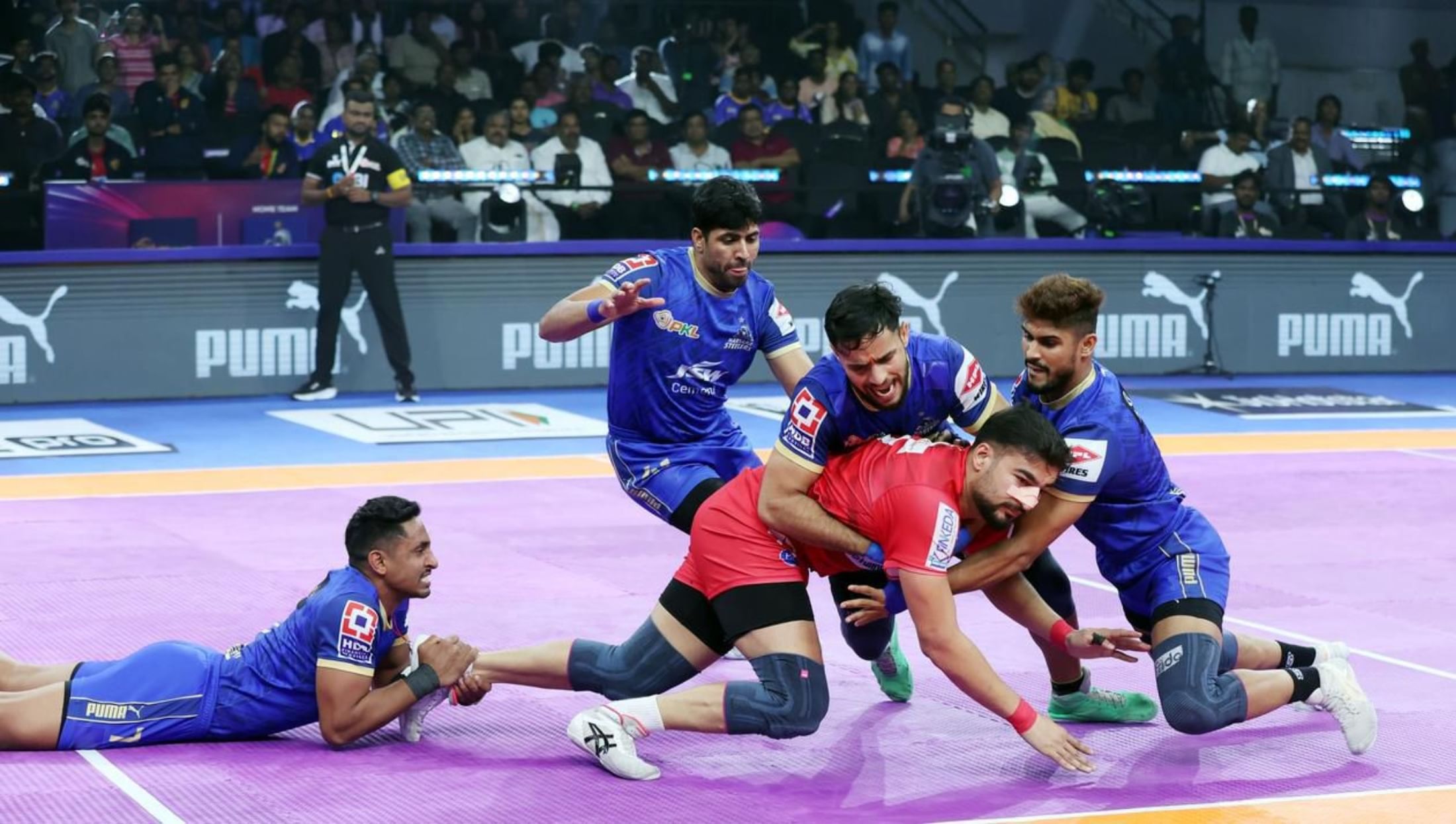 PKL 12: Fazel Atrachali achieves big milestone; Dabang...