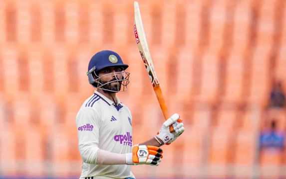 Ravindra Jadeja batting India test cricket