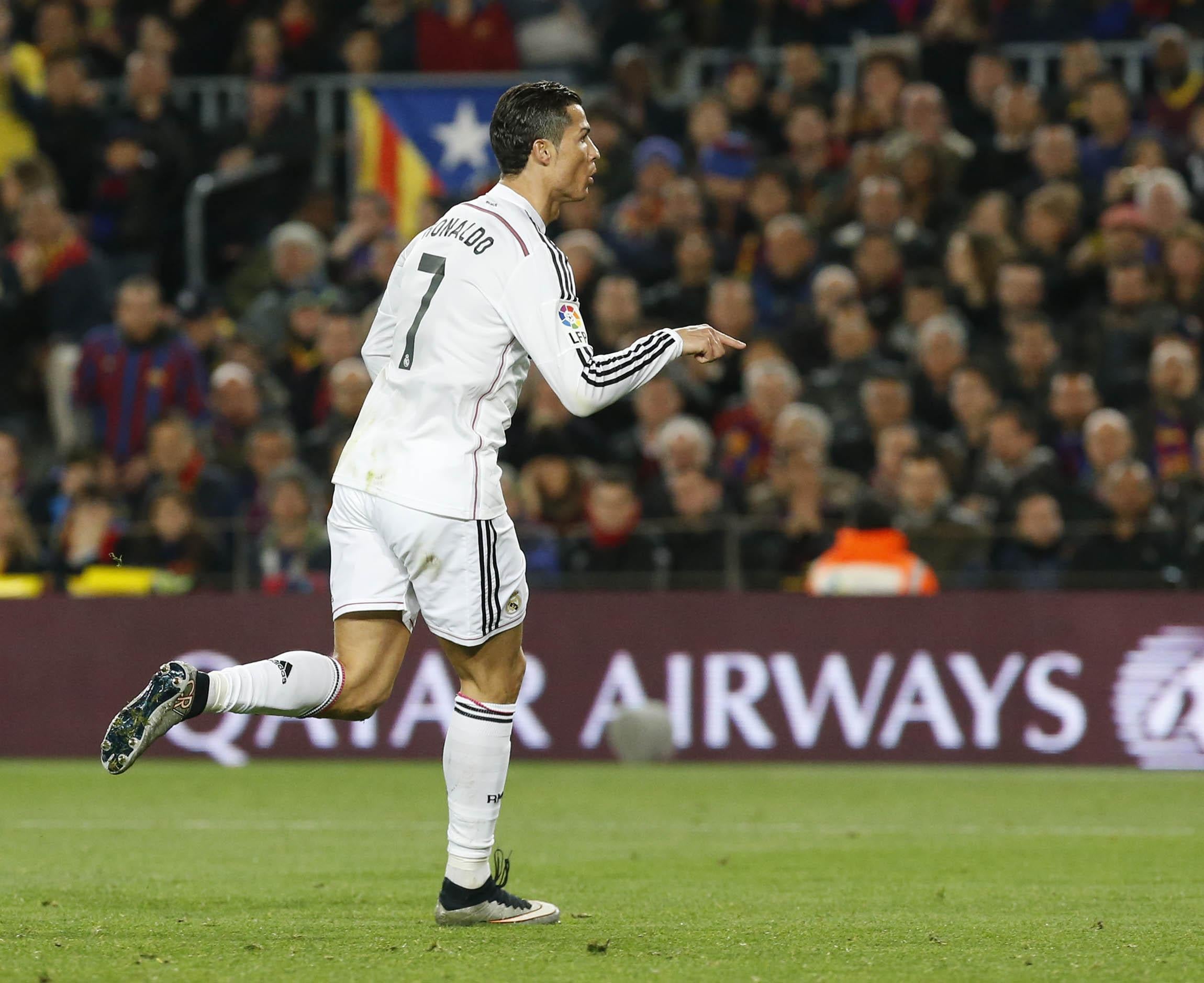 Top seven big signings that made their clubs worse ft. Cristiano Ronaldo