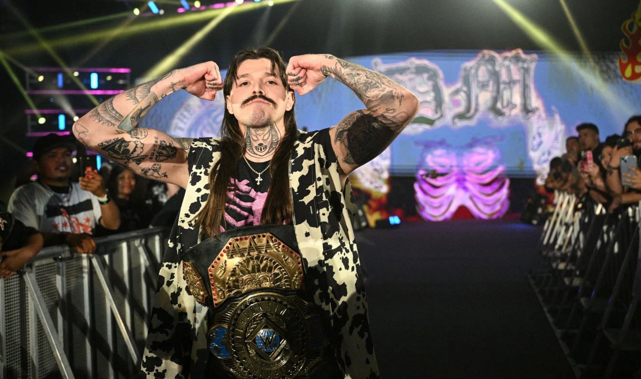 Dominik Mysterio WWE RAW (1)