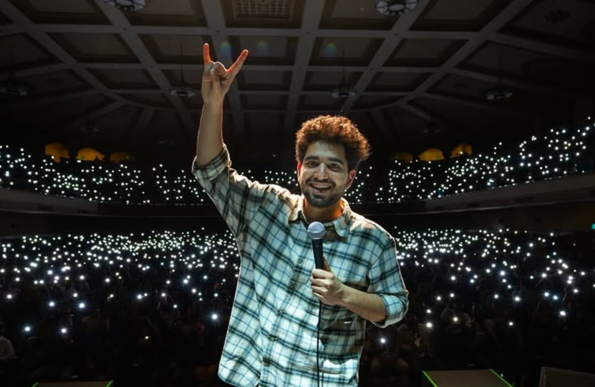 Indian Comedian Samay Raina wins Chess Super Pogchamps; Donates prize money to promote the sport