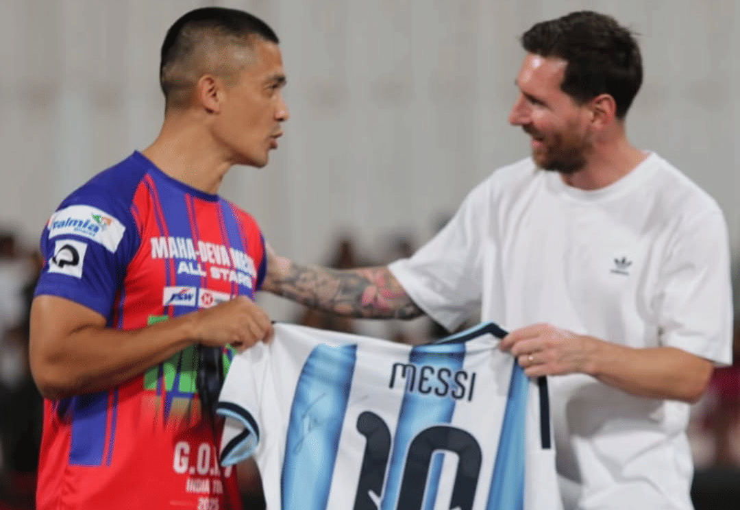 Sunil Chhetri pens heartfelt message after meeting Lionel Messi in GOAT India Tour 2025