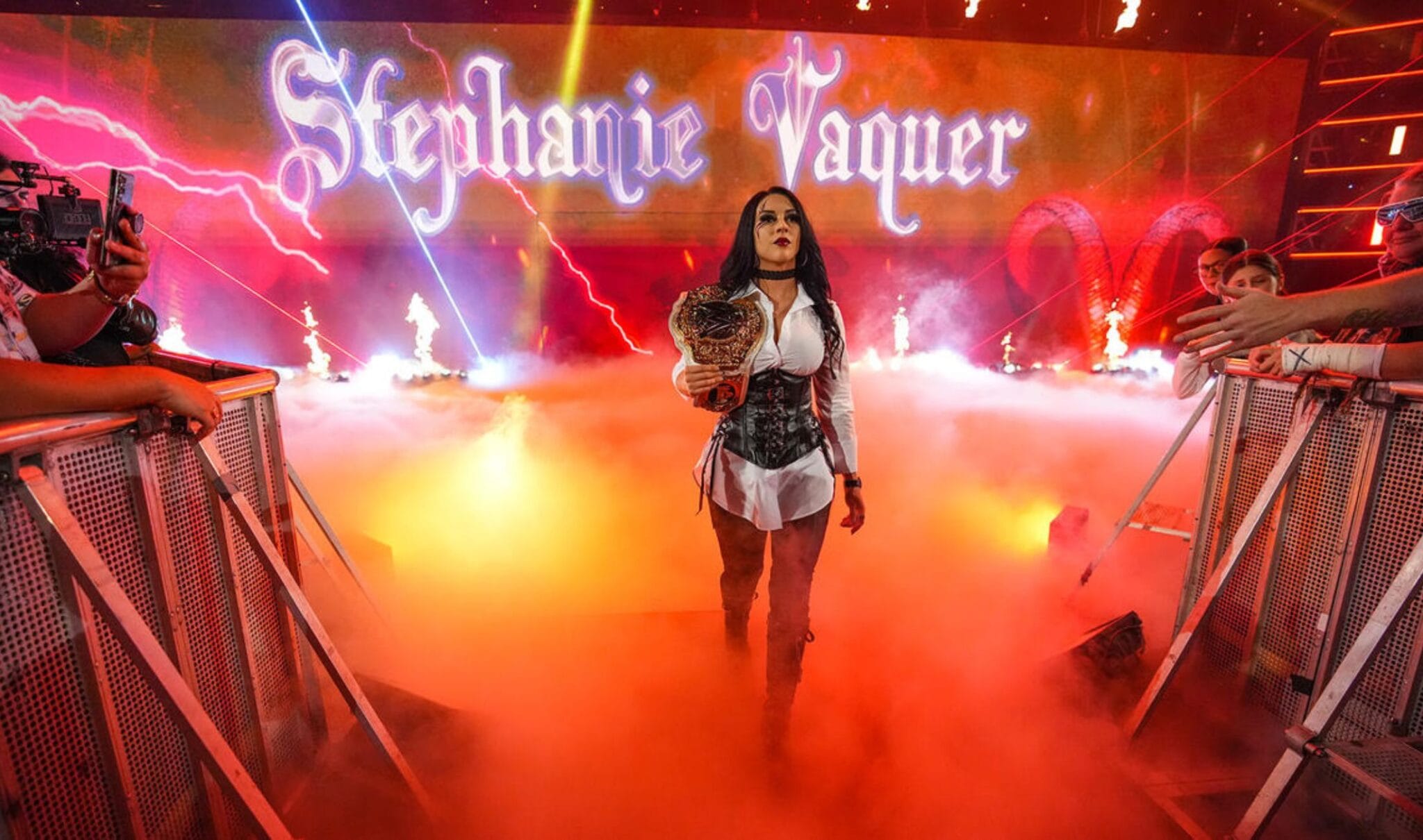 WWE RAW Results & Winners (December 15, 2025): Mystery masked man
