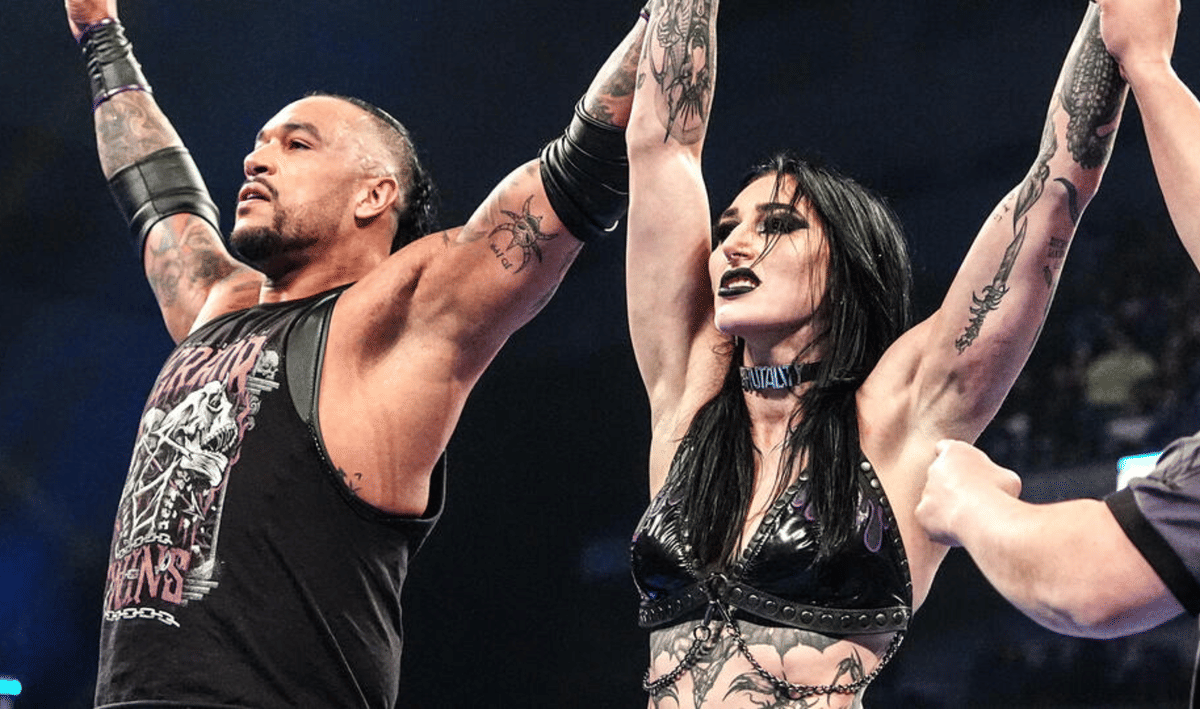 WWE SmackDown Damian Priest & Rhea Ripley