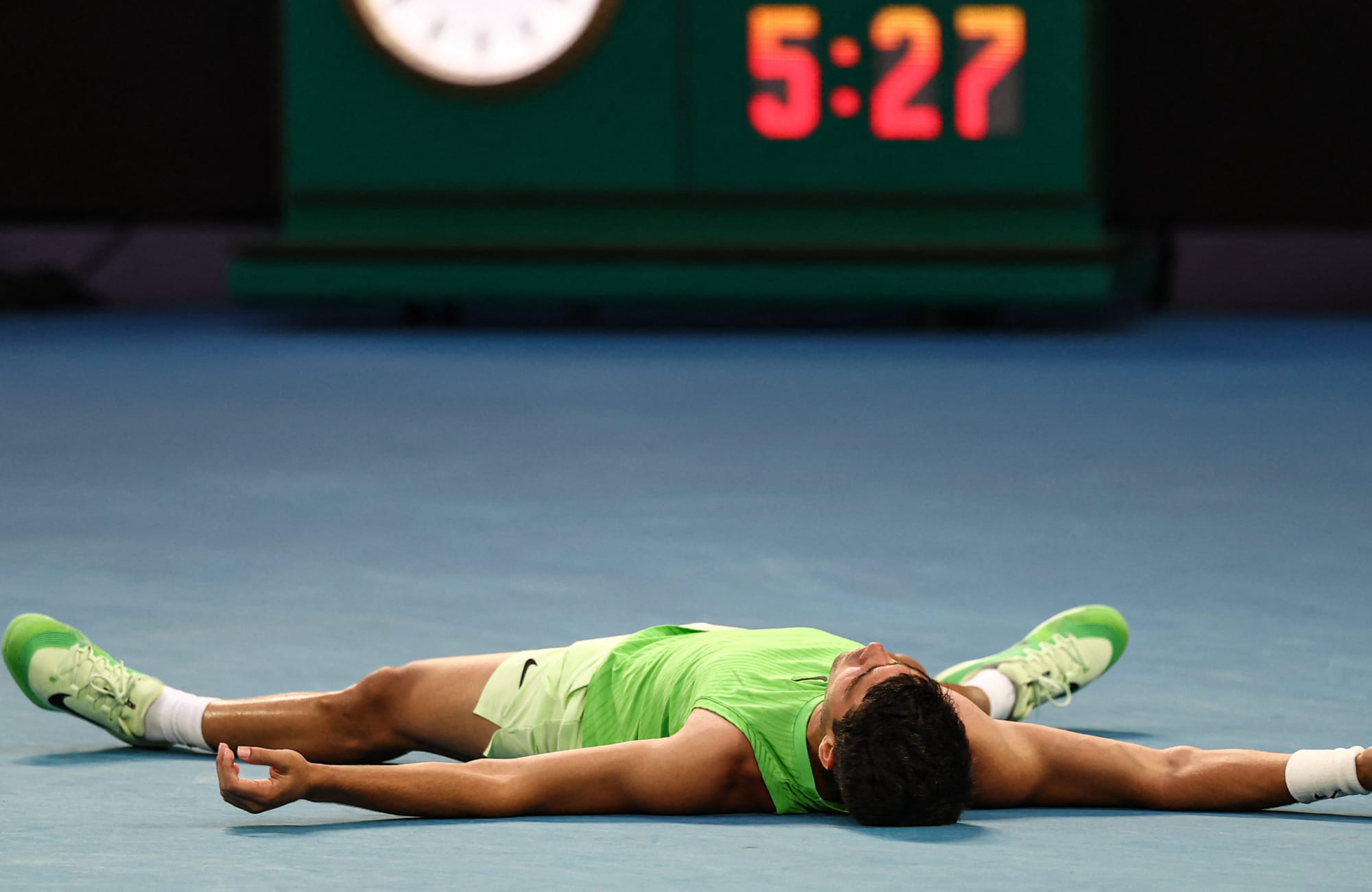 Did Carlos Alcaraz consider retiring mid-match against Alexander Zverev during Australian Open 2026 semi-final?