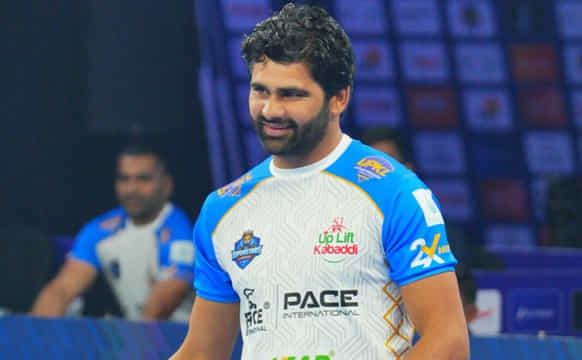 Pardeep Narwal's Superstars beat Nitin Tomar's Stars in entertaining exhibition clash at UPKL Season 2