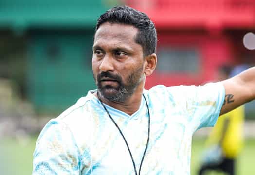 Chennaiyin FC head coach Clifford Miranda in training