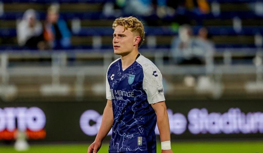 Hailing from Denmark’s Aarhus, Søjberg is a powerful and versatile forward known for his 
physical presence, aerial ability, clinical finishing and work-rate in the final third.