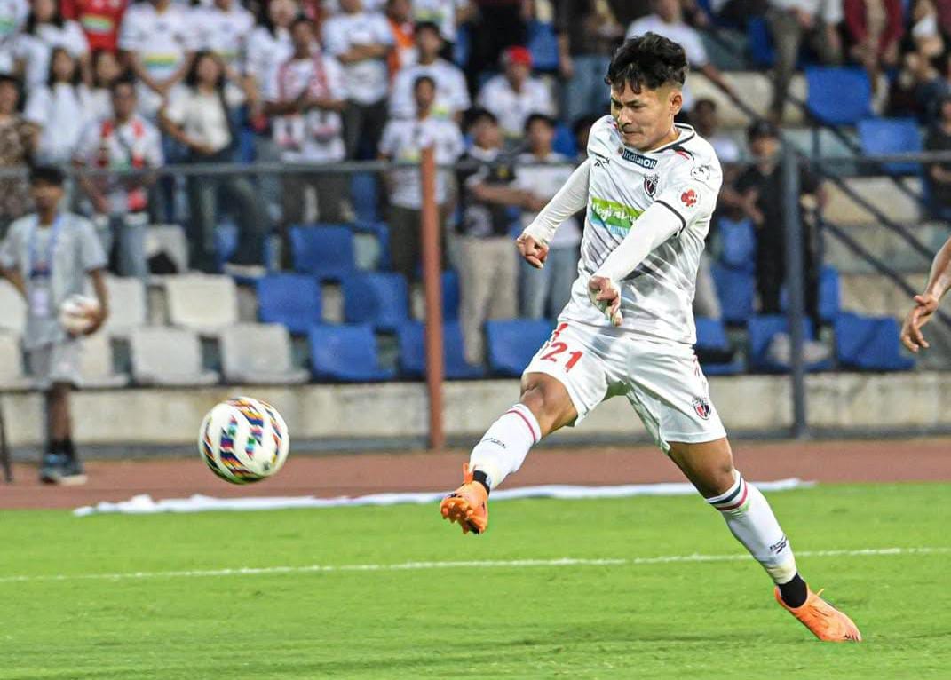ISL 2025-26: Lalrinzuala strikes late as NorthEast United FC hold a draw against Bengaluru FC