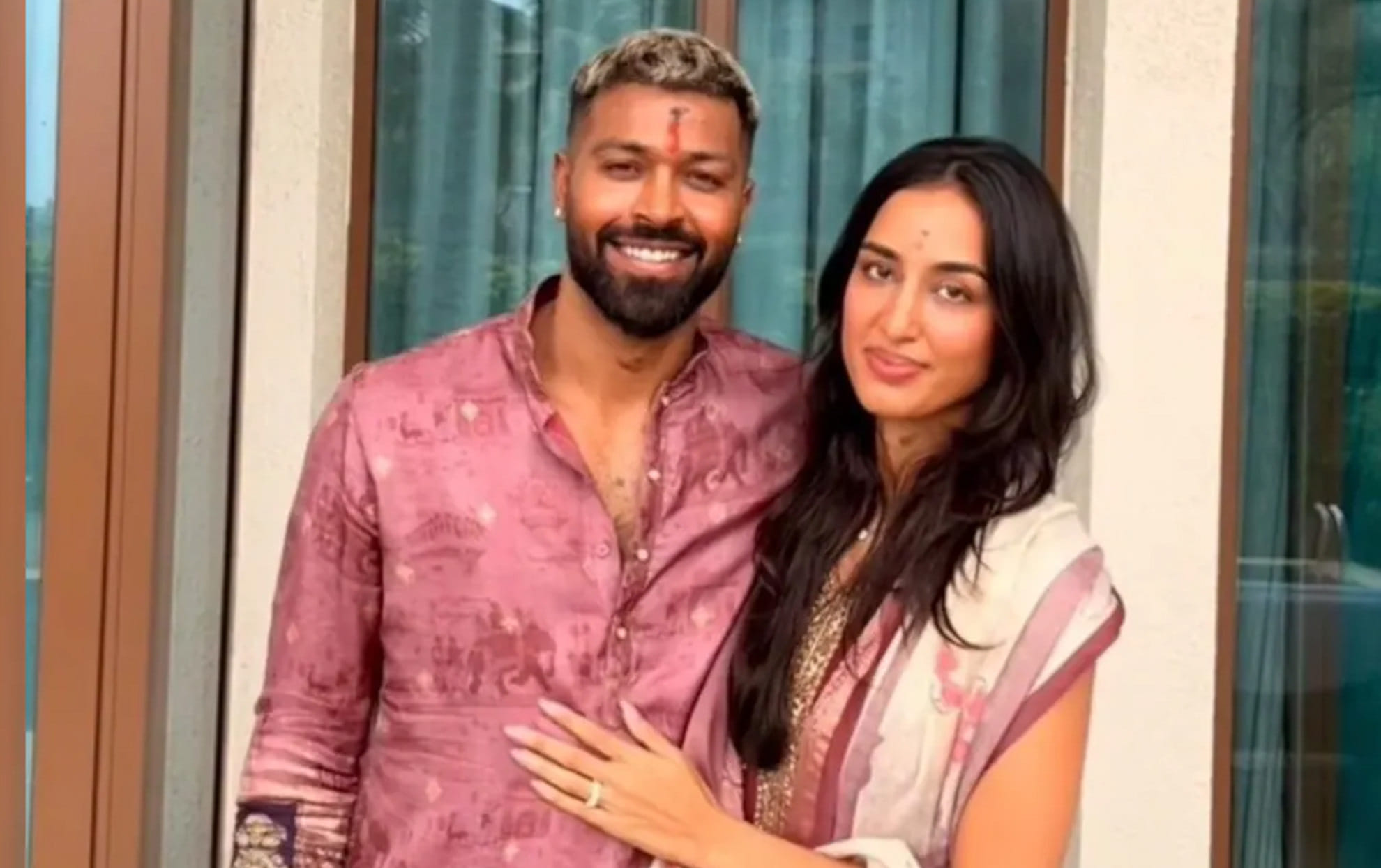 How is Mihieka Sharma allowed to travel with Hardik Pandya in T20 World Cup 2026 when others are not?