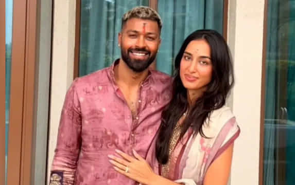 How is Mihieka Sharma allowed to travel with Hardik Pandya in T20 World Cup 2026 when others are not?