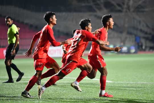 Aizawl FC with a late comeback over Chanmari FC to secure the most-awaited win