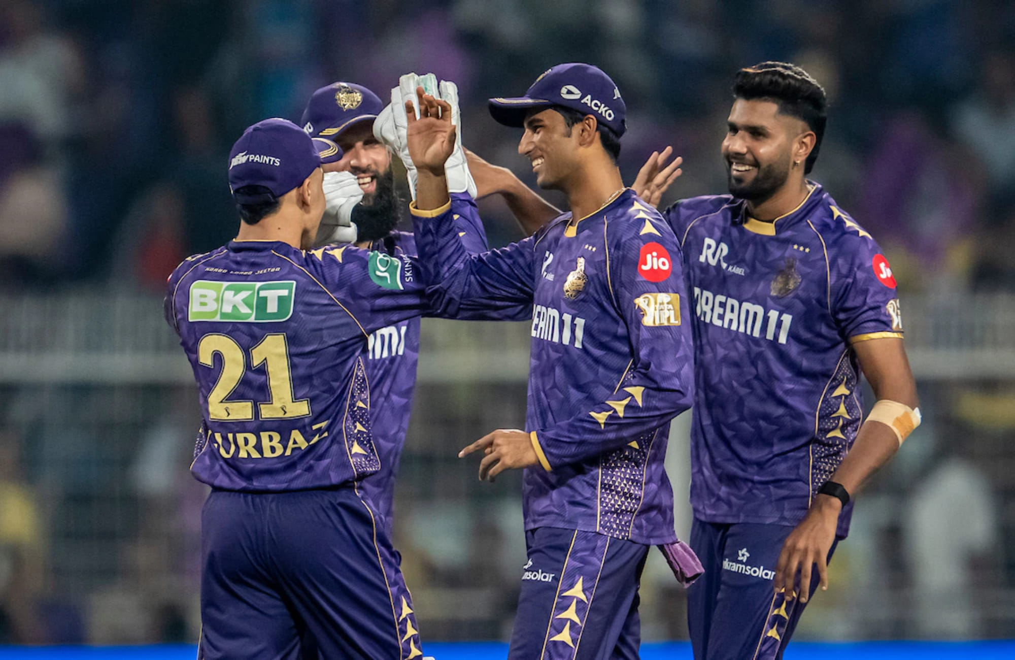 आईपीएल 2026 से पहले KKR को लगा बड़ा झटका, स्टार भारतीय गेंदबाज हुआ पूरे सीजन से बाहर - रिपोर्ट्स