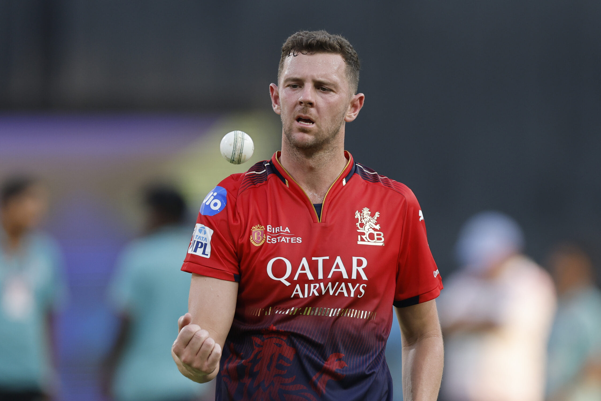 3 players who could replace Josh Hazlewood at RCB if he is ruled out of IPL 2026
